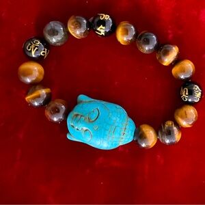 Buddha good luck bracelet.